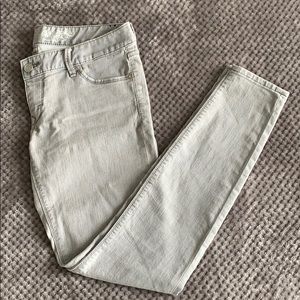 Express Women’s Skinny Jean - Size 8